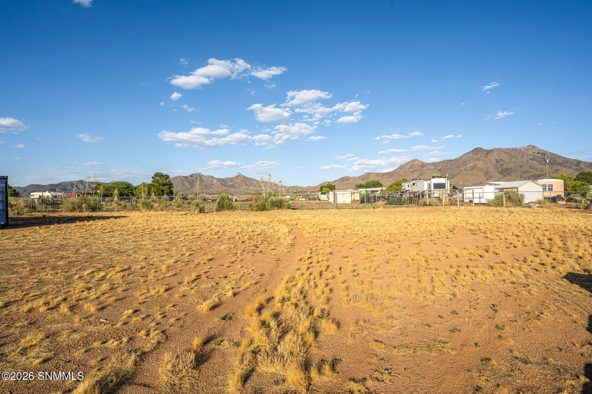 38-web-or-mls-Snappin Homes (Spur9825)-3