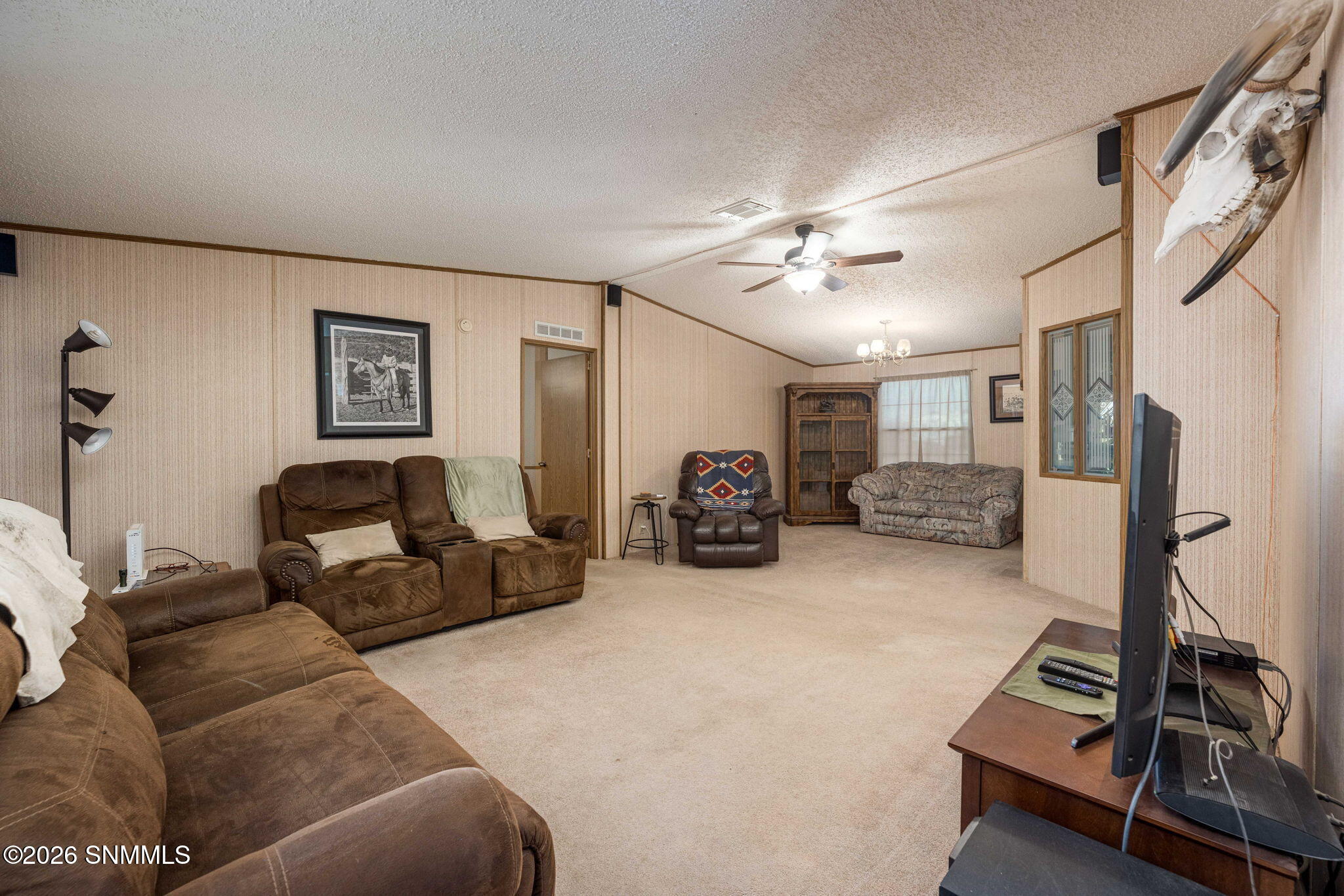 5-web-or-mls-Snappin Homes (Spur9825)-5