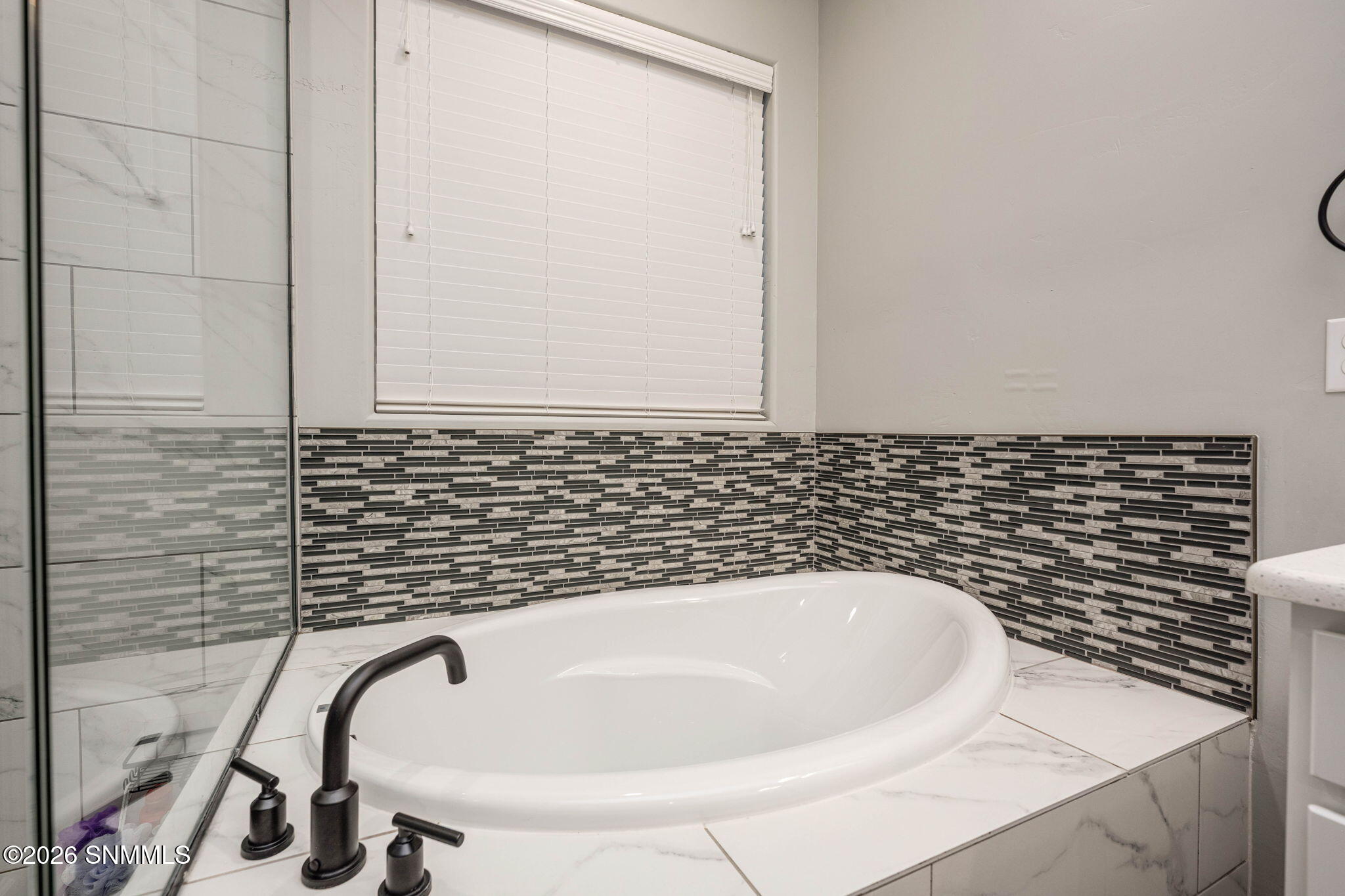 3750 Santa Julia - Z Real Estate - Zane