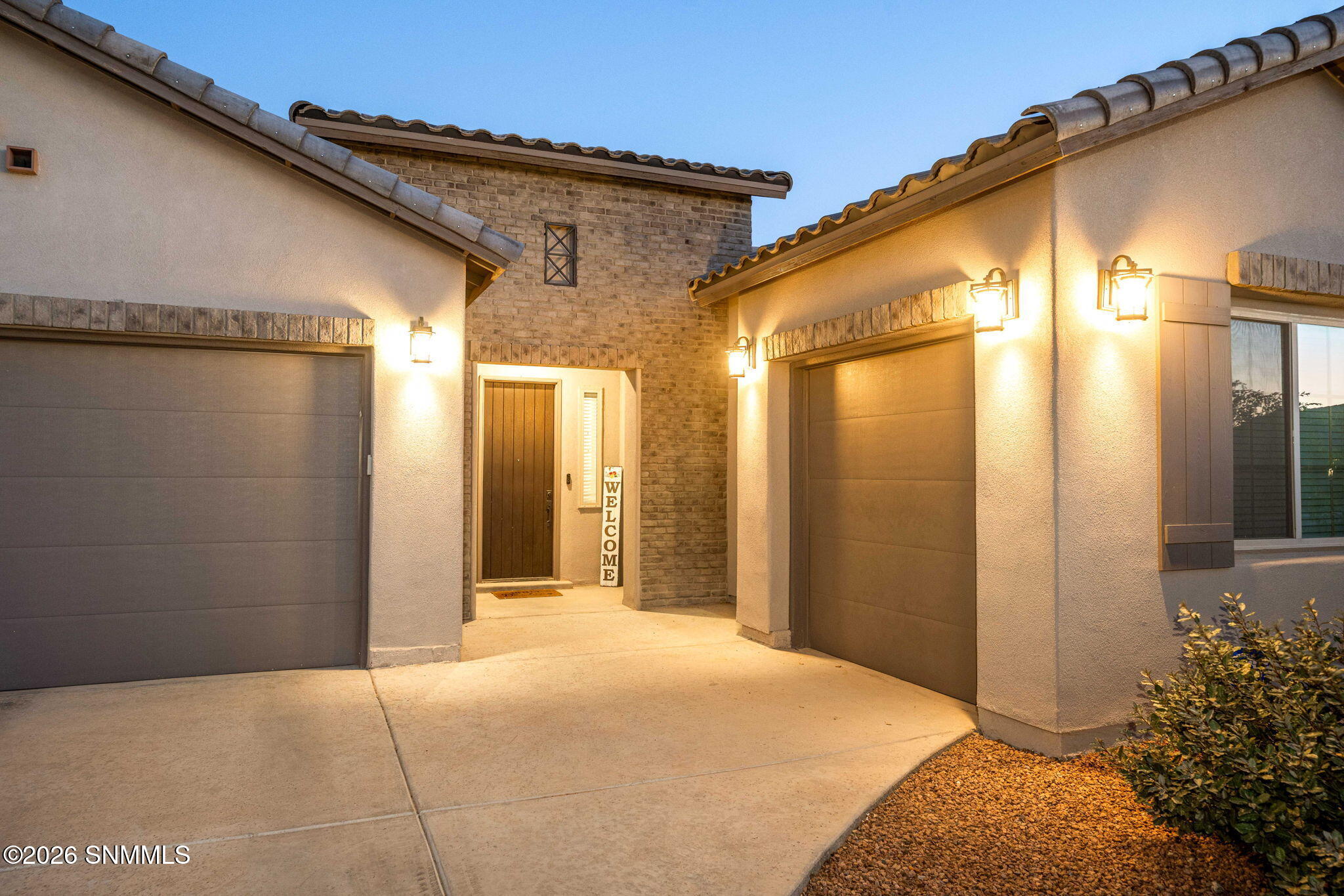 3750 Santa Julia - Z Real Estate - Zane