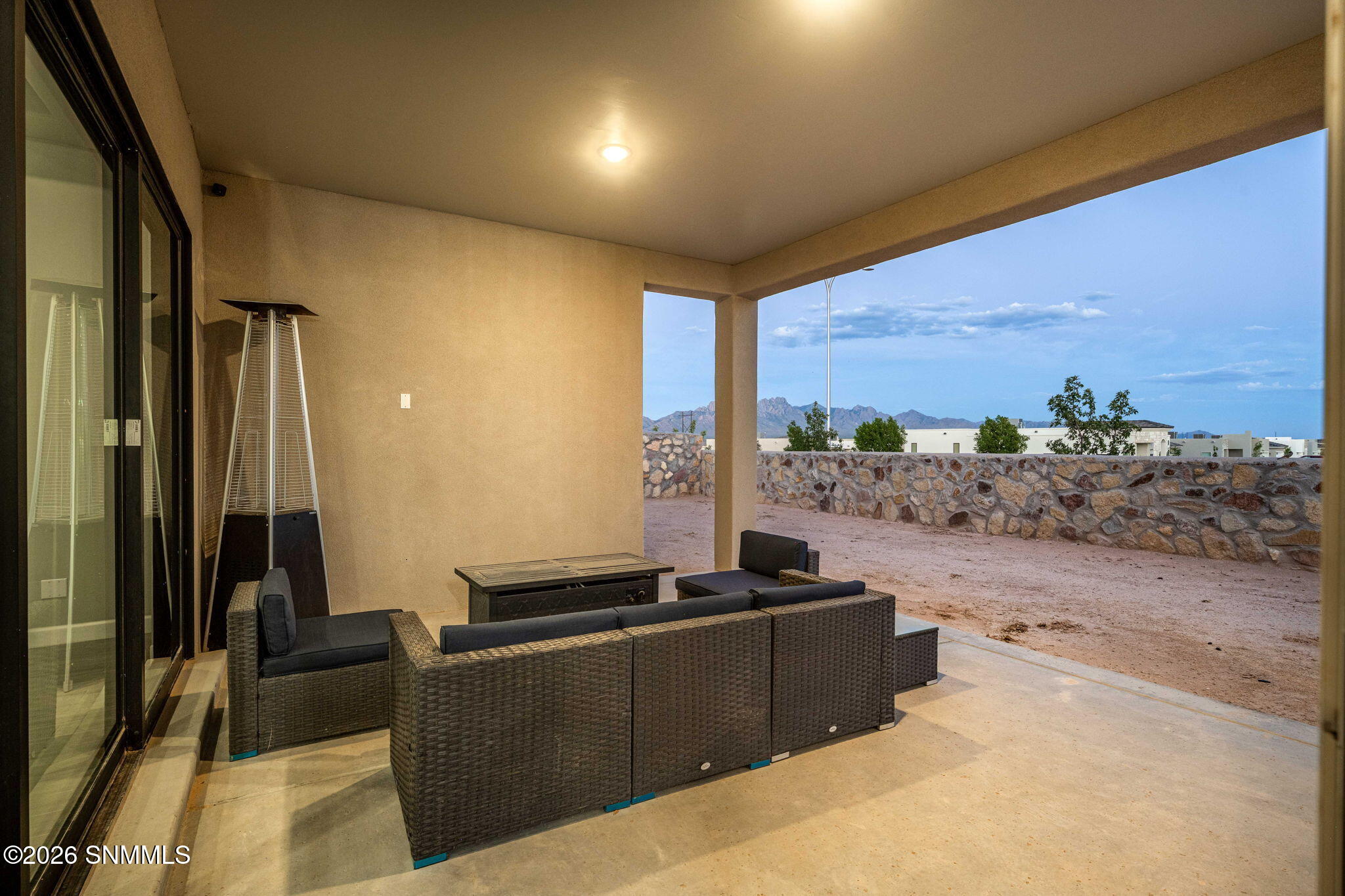 3750 Santa Julia - Z Real Estate - Zane