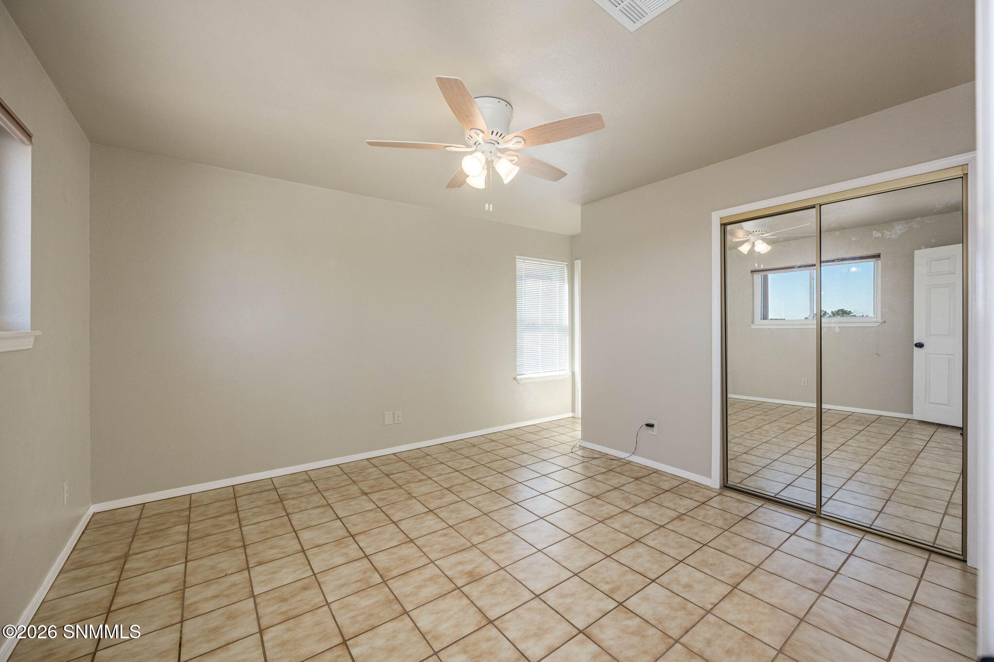 35-web-or-mls-Snappin Homes (MajesticRid