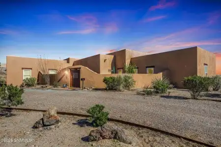 3250 Majestic Ridge, Las Cruces, New Mexico 88011, 3 Bedrooms Bedrooms, ,2 BathroomsBathrooms,Residential,For Sale,Majestic,2602041