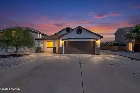 2824 Ancho Avenue, Las Cruces, New Mexico 88007, 3 Bedrooms Bedrooms, ,1.75 BathroomsBathrooms,Residential,For Sale,Ancho,2602200
