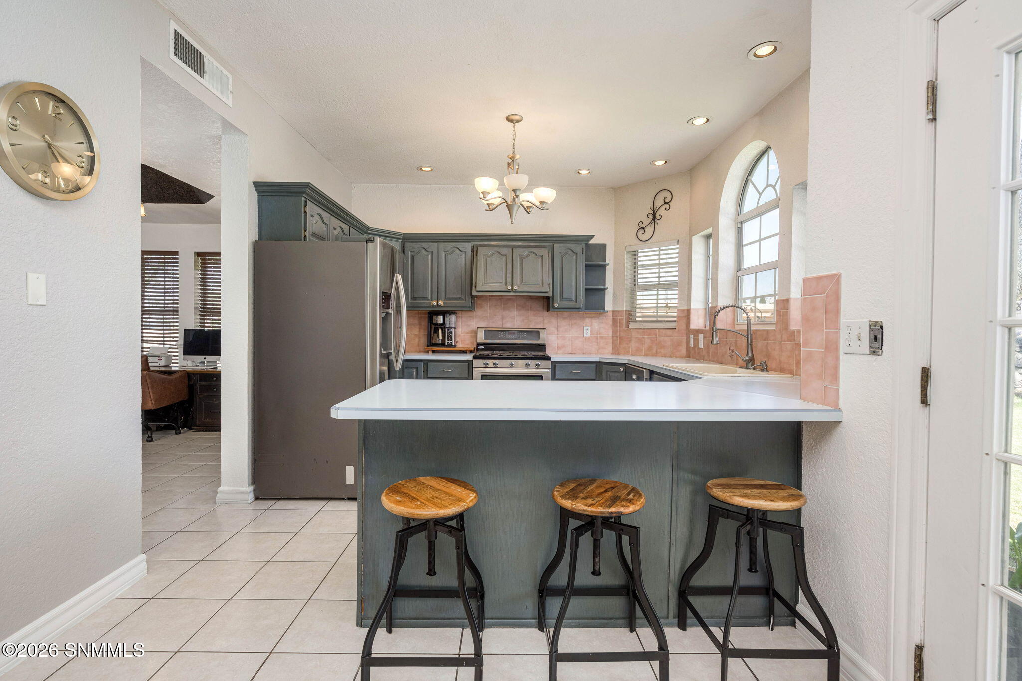 15-web-or-mls-Snappin Homes (Cody2640)-1
