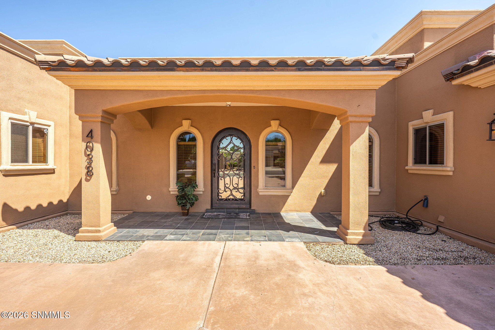 6-web-or-mls-Snappin Homes (LaPurisima40