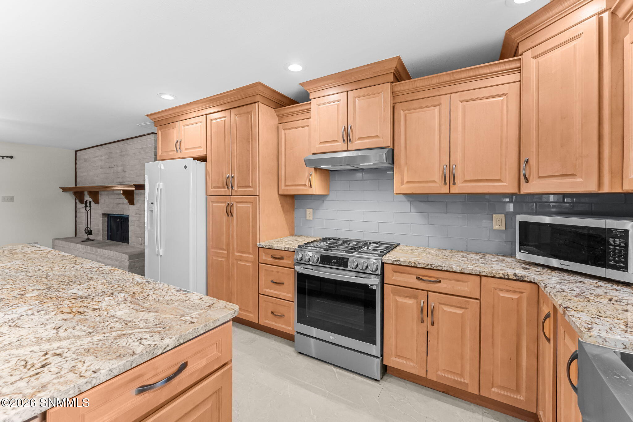 21-web-or-mls-REP-LLC_021