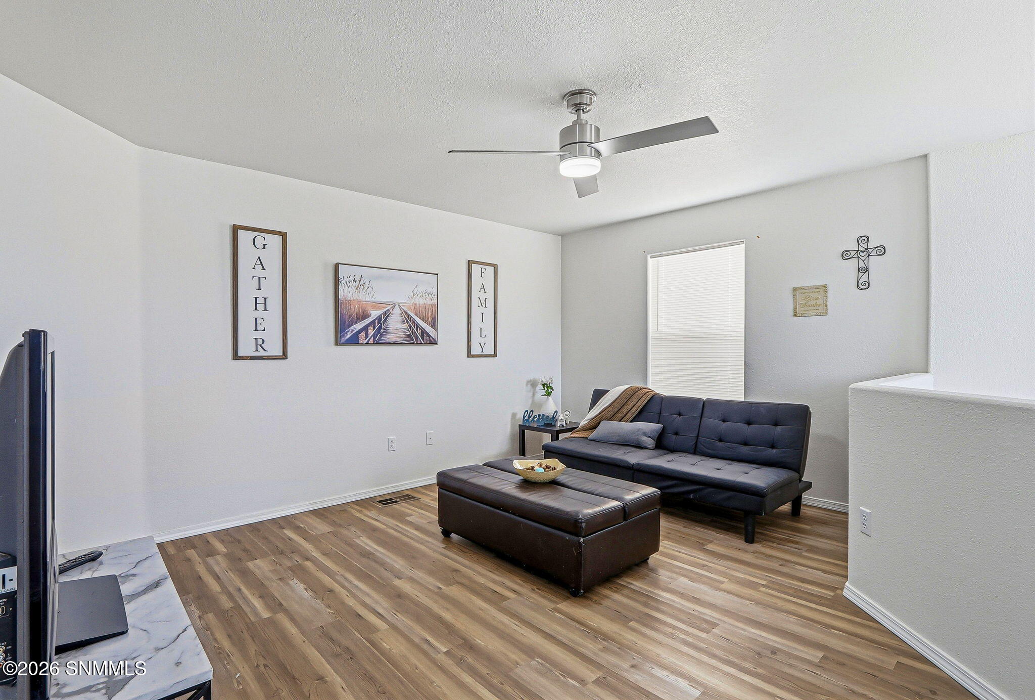 LOFT- POSSIBLE 4TH BED