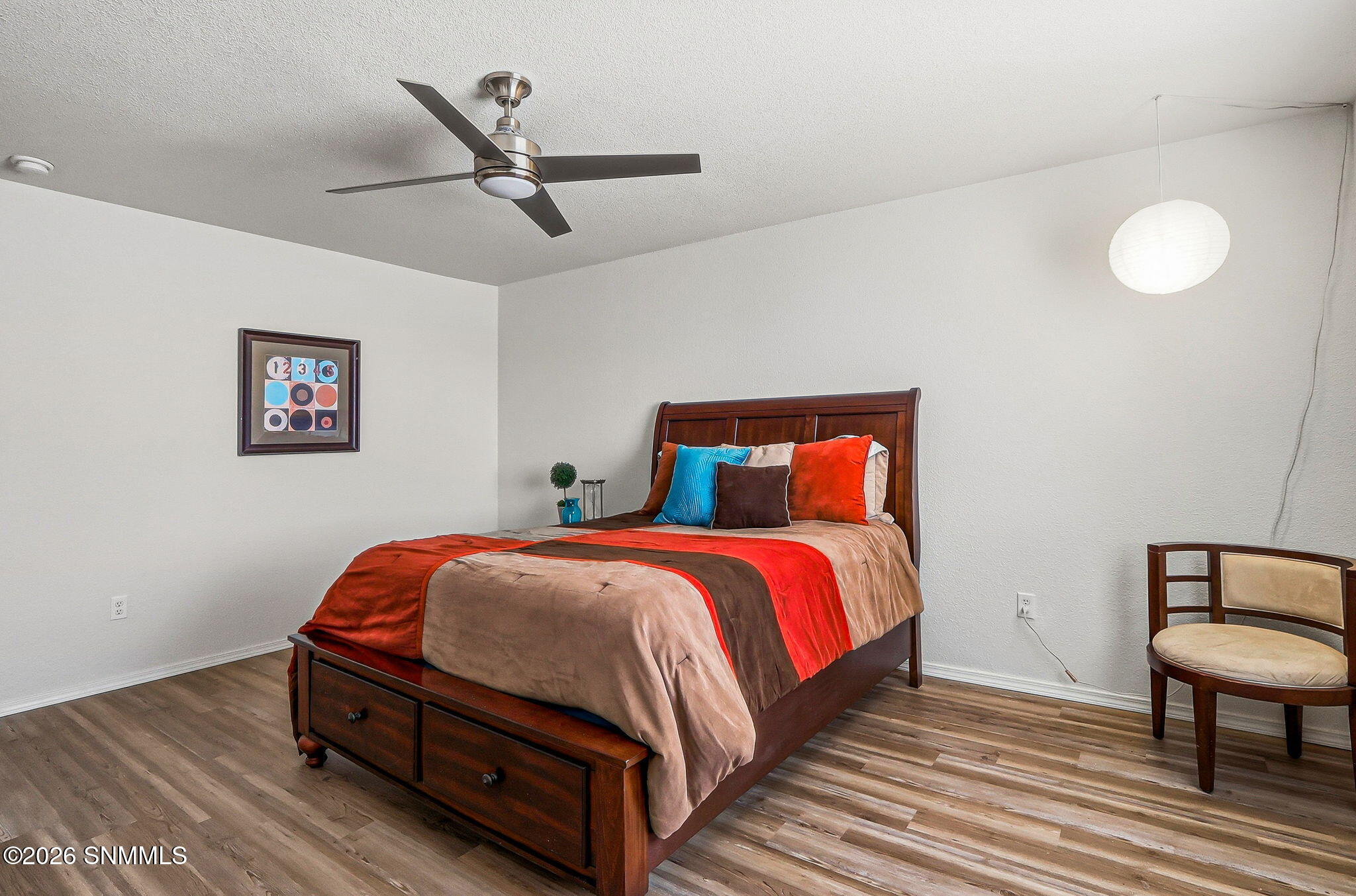 PRINCIPAL'S BEDROOM2