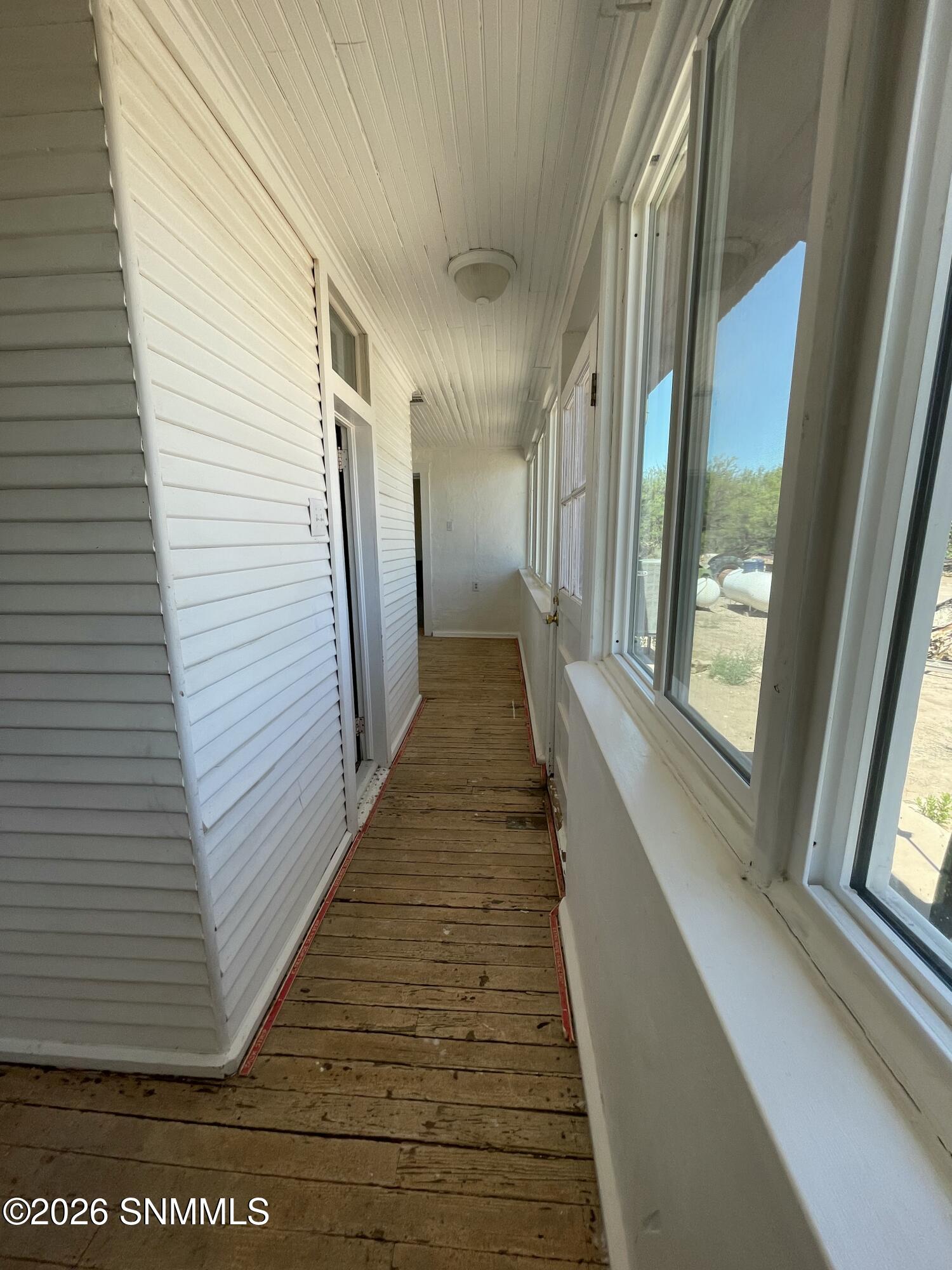 Back Enclosed patio 4