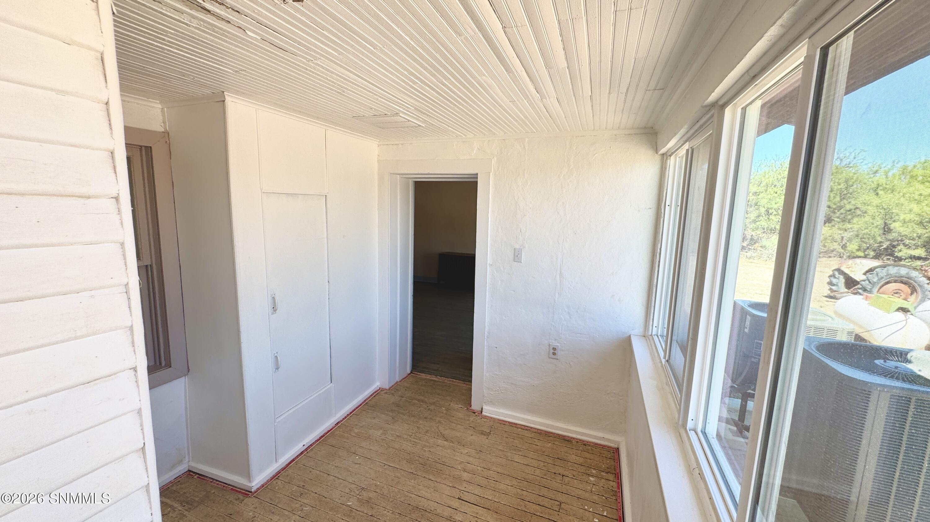 Back Enclosed patio 5