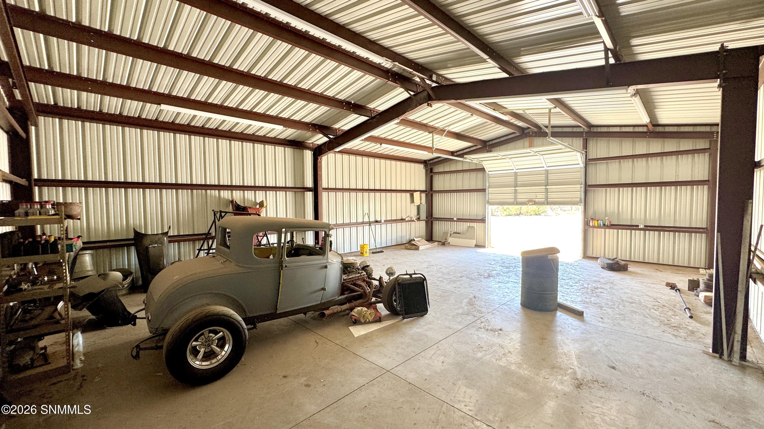 Garage 2
