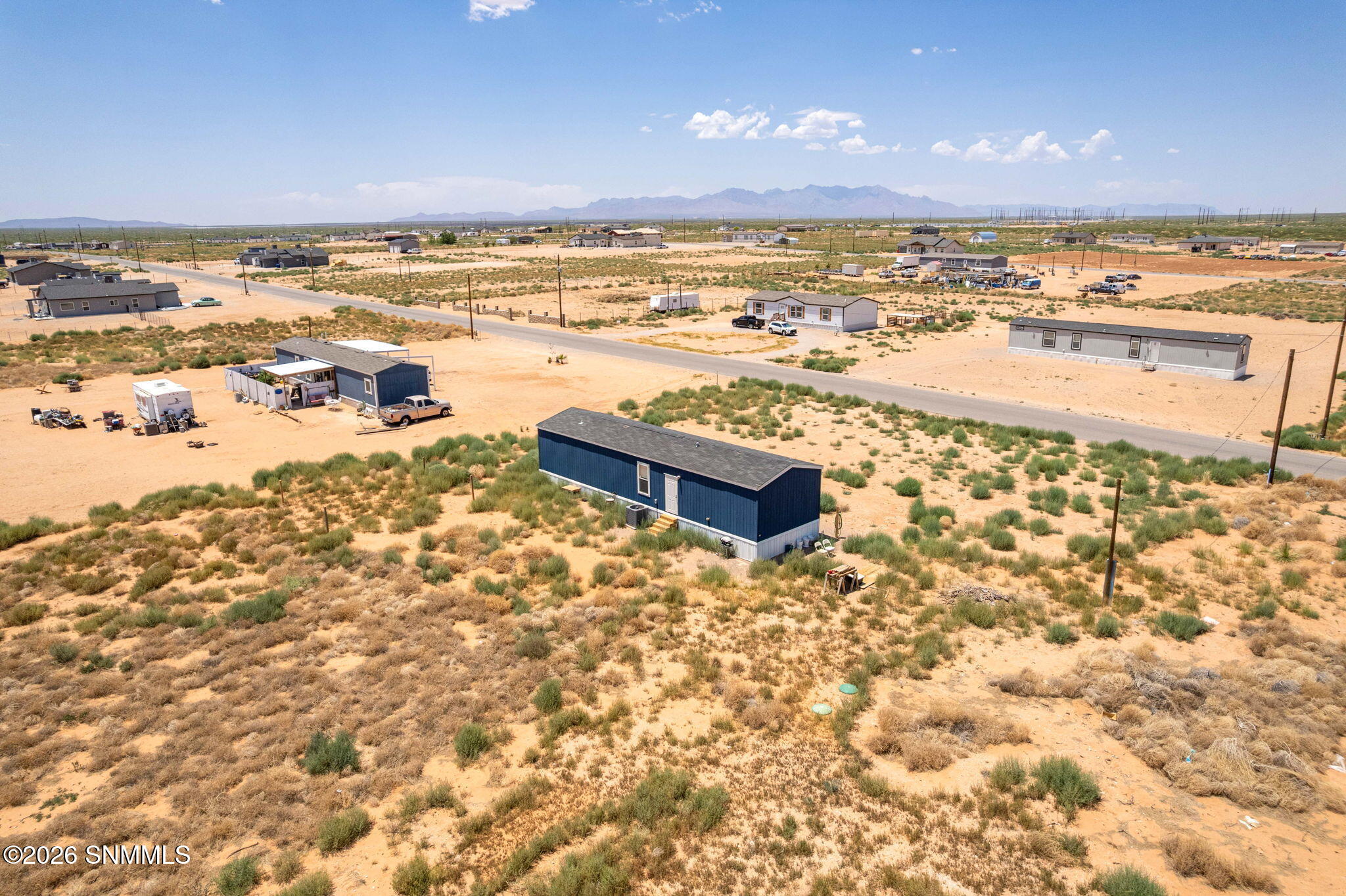 25-web-or-mls-Snappin Homes (KalahariDes