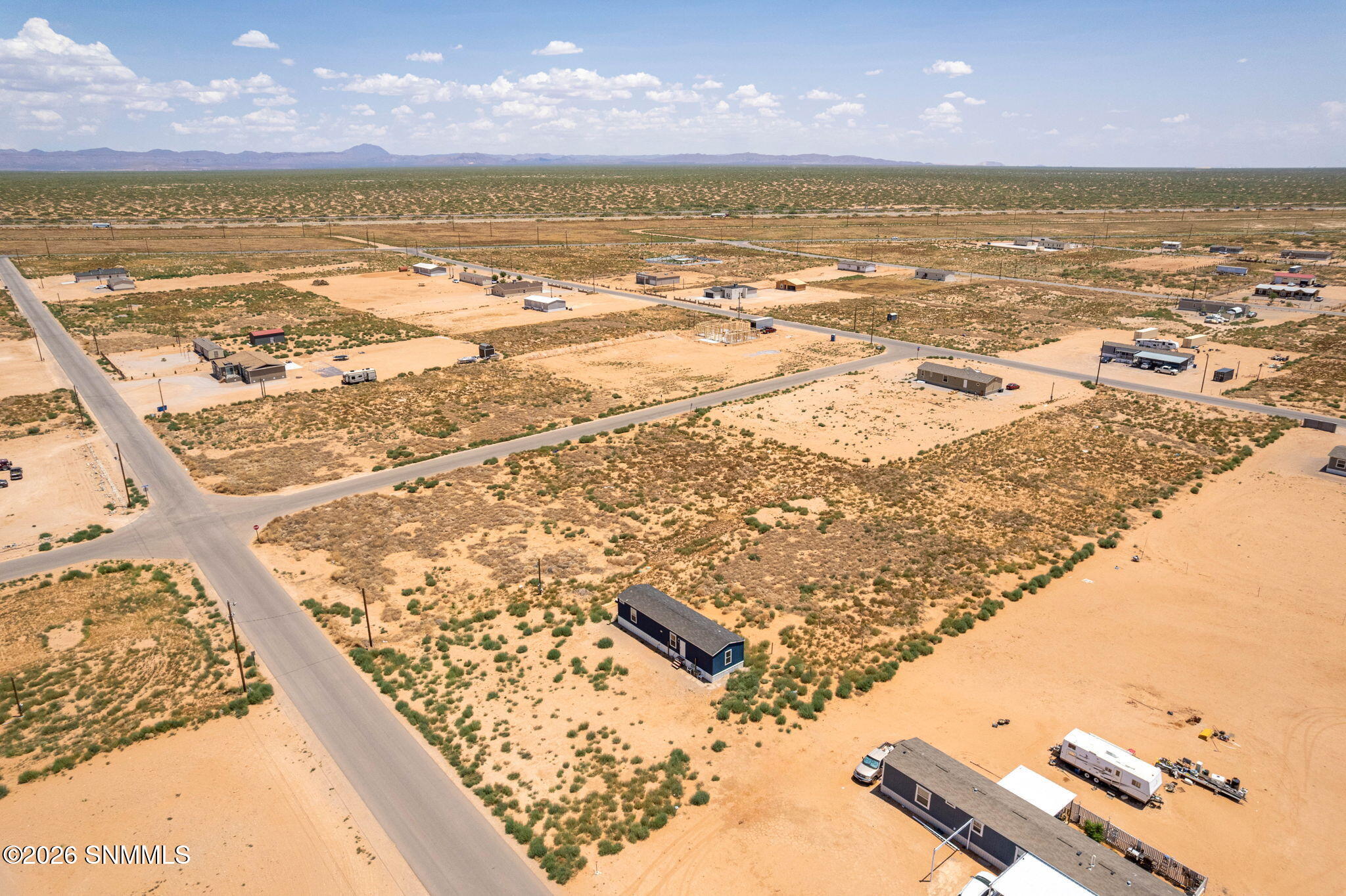 28-web-or-mls-Snappin Homes (KalahariDes