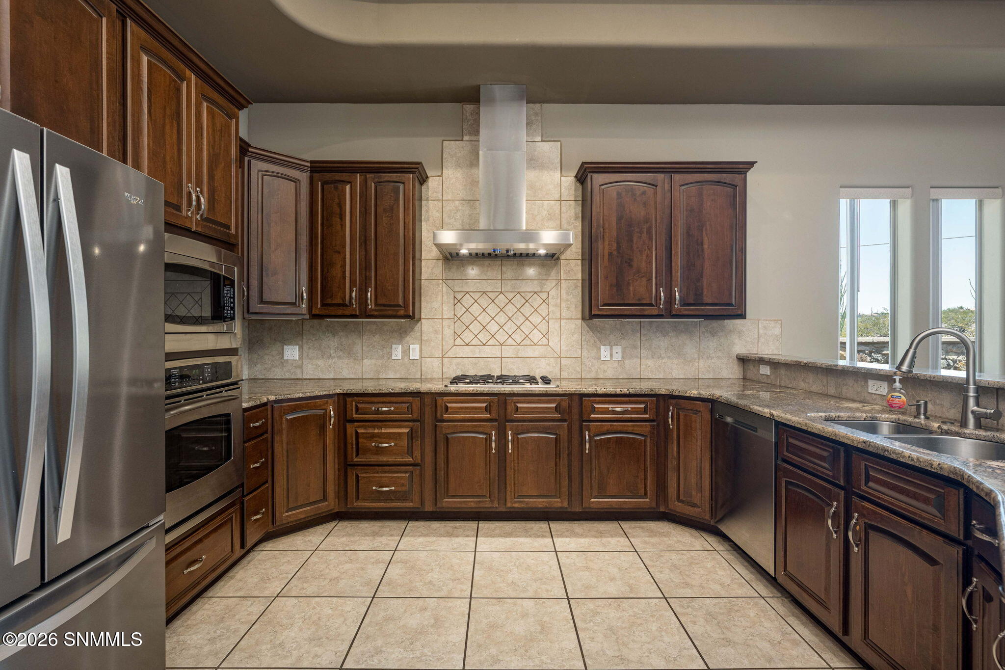 13-web-or-mls-Snappin Homes (SanCarlos51