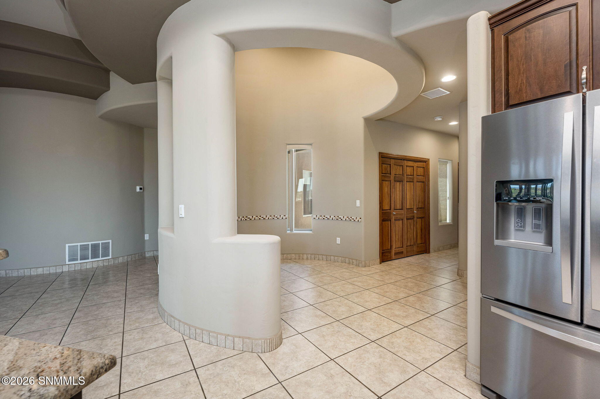 16-web-or-mls-Snappin Homes (SanCarlos51