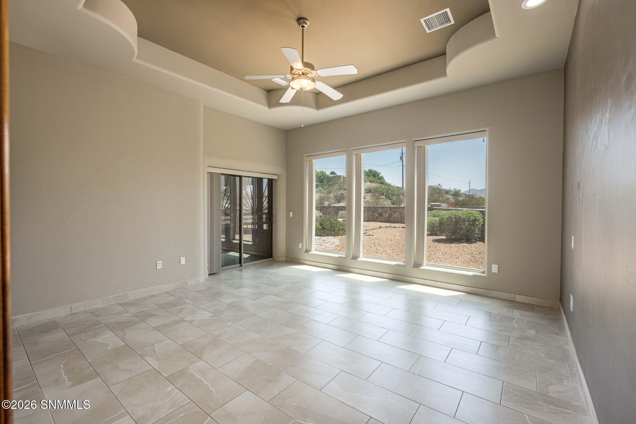 22-web-or-mls-Snappin Homes (SanCarlos51