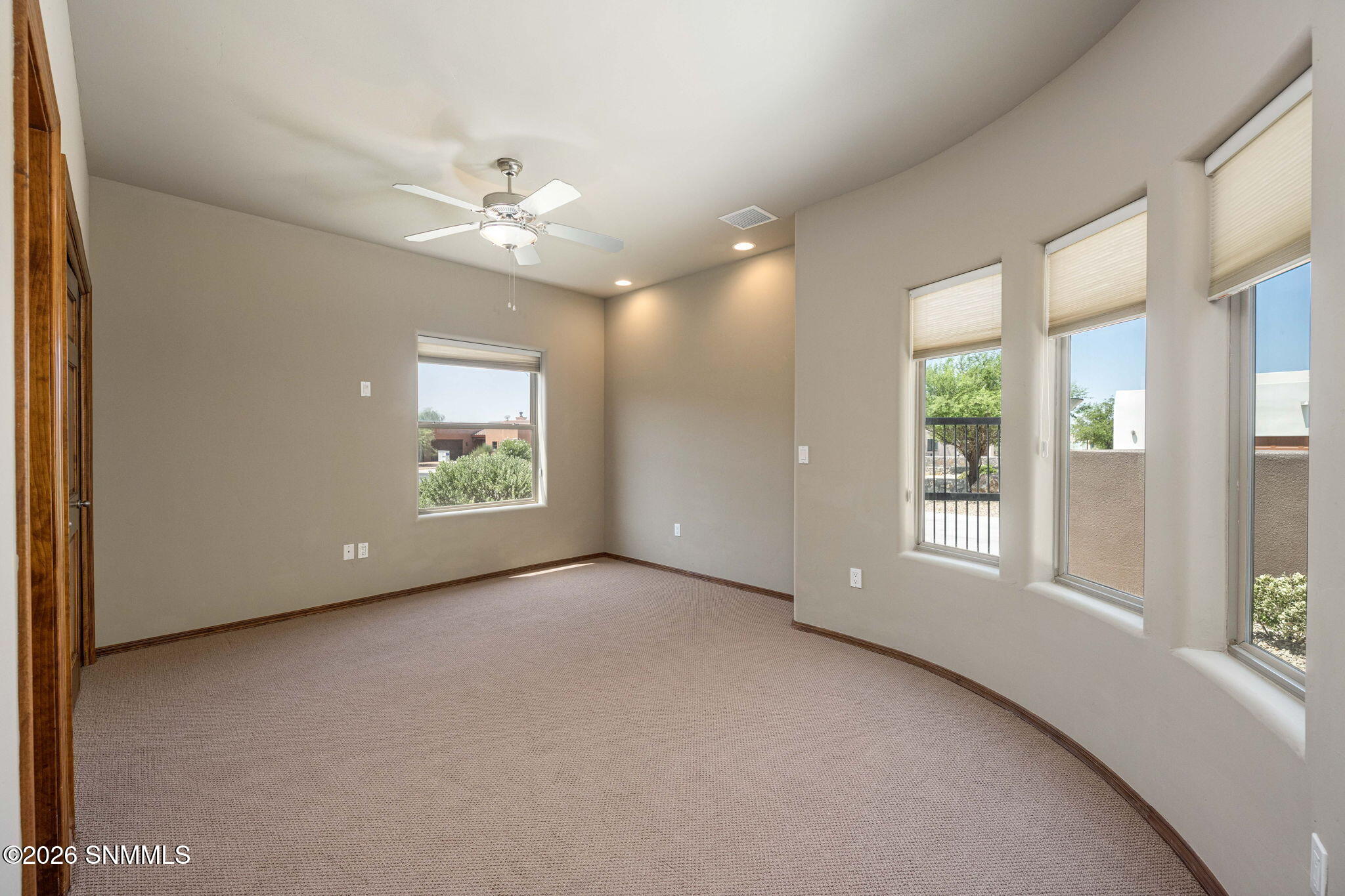30-web-or-mls-Snappin Homes (SanCarlos51