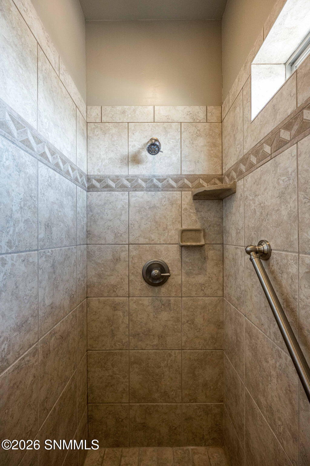 34-web-or-mls-Snappin Homes (SanCarlos51