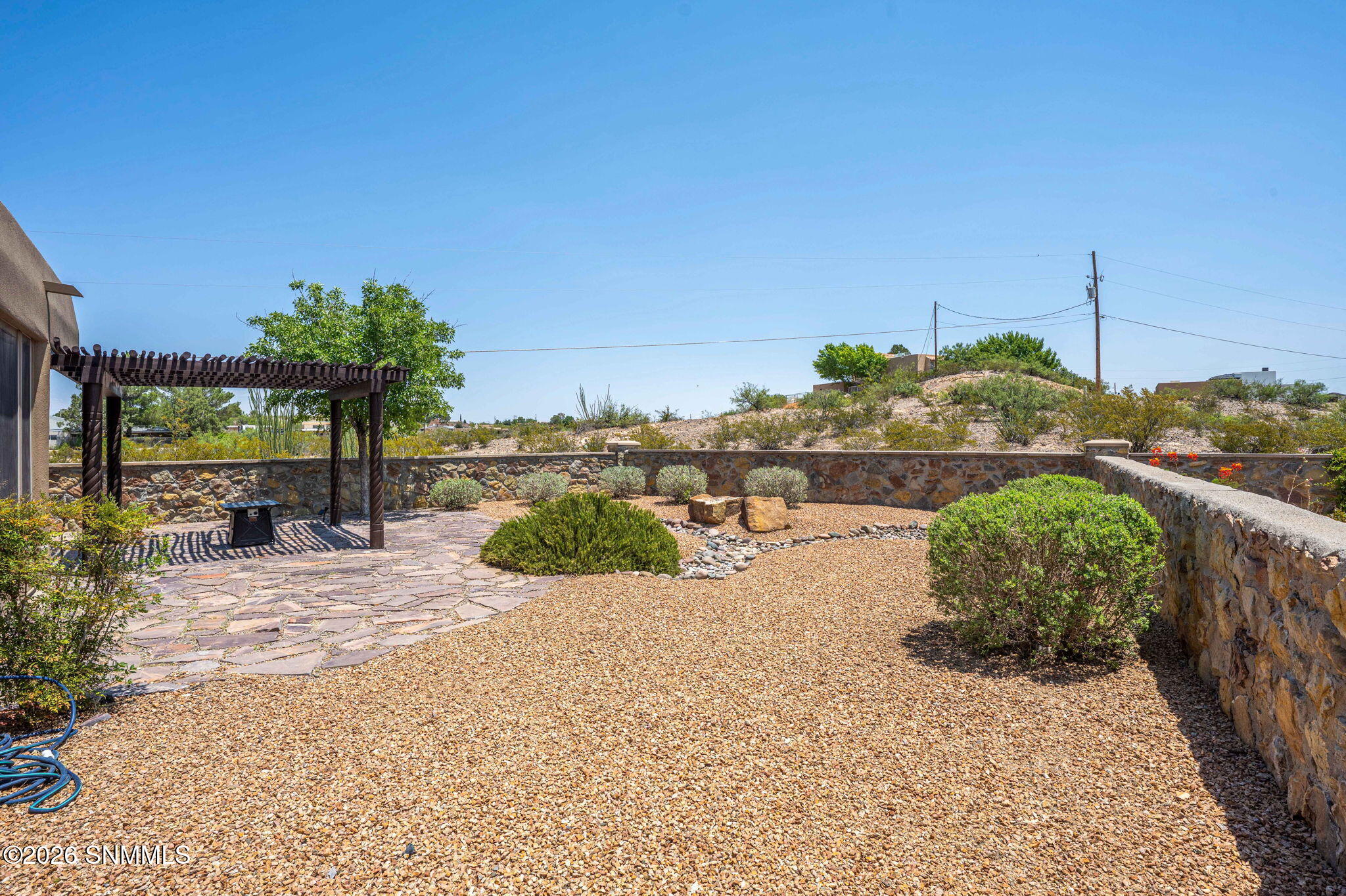 47-web-or-mls-Snappin Homes (SanCarlos51