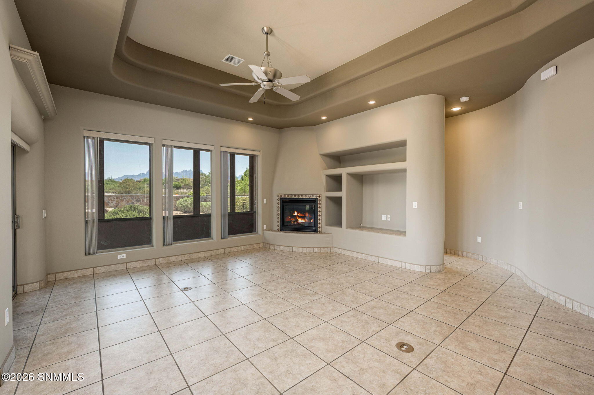 8-web-or-mls-Snappin Homes (SanCarlos519