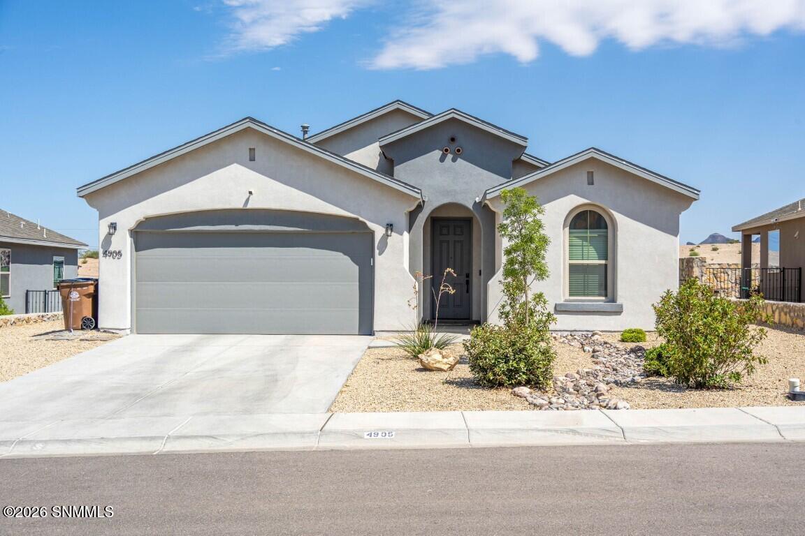 1-web-or-mls-Snappin Homes (Arabela4905)