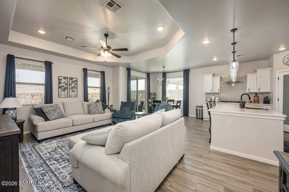 14-web-or-mls-Snappin Homes (Arabela4905