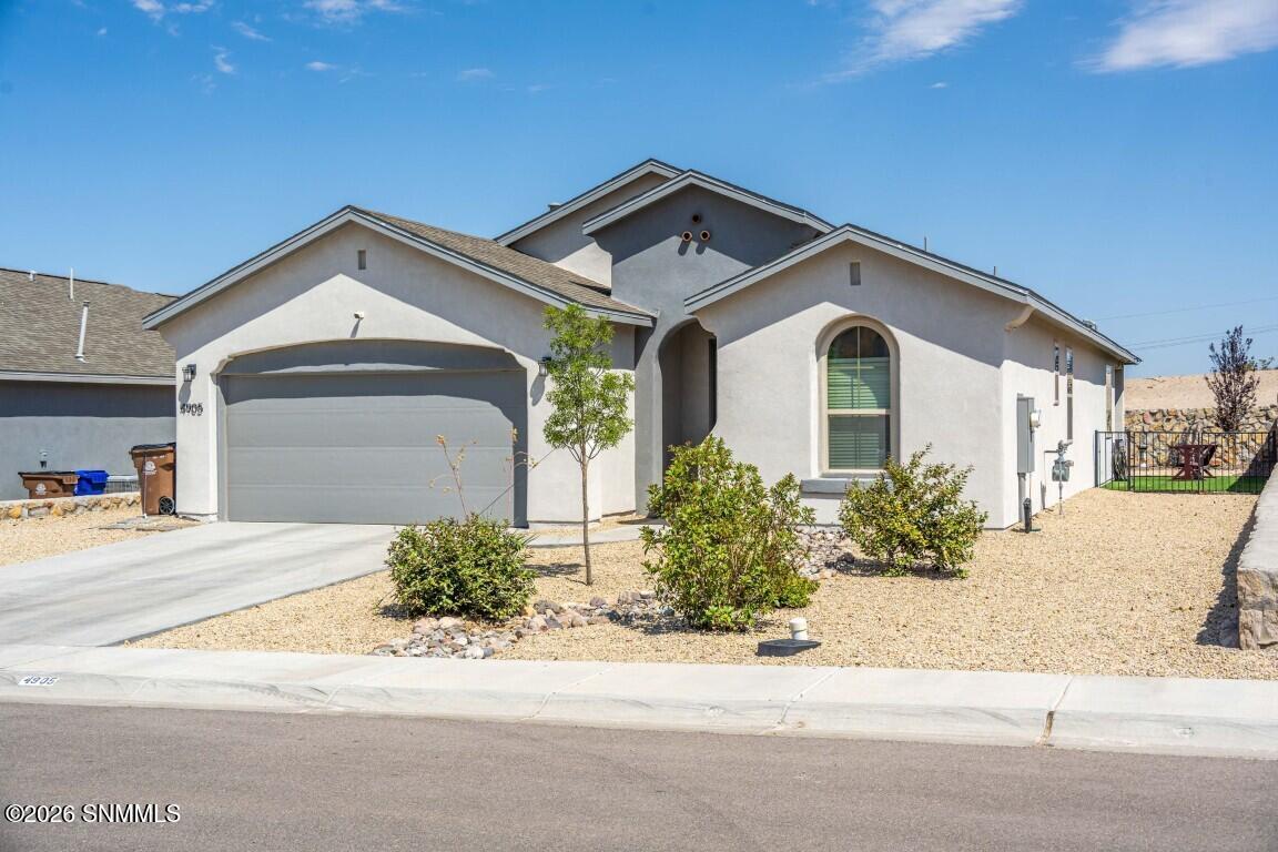 2-web-or-mls-Snappin Homes (Arabela4905)
