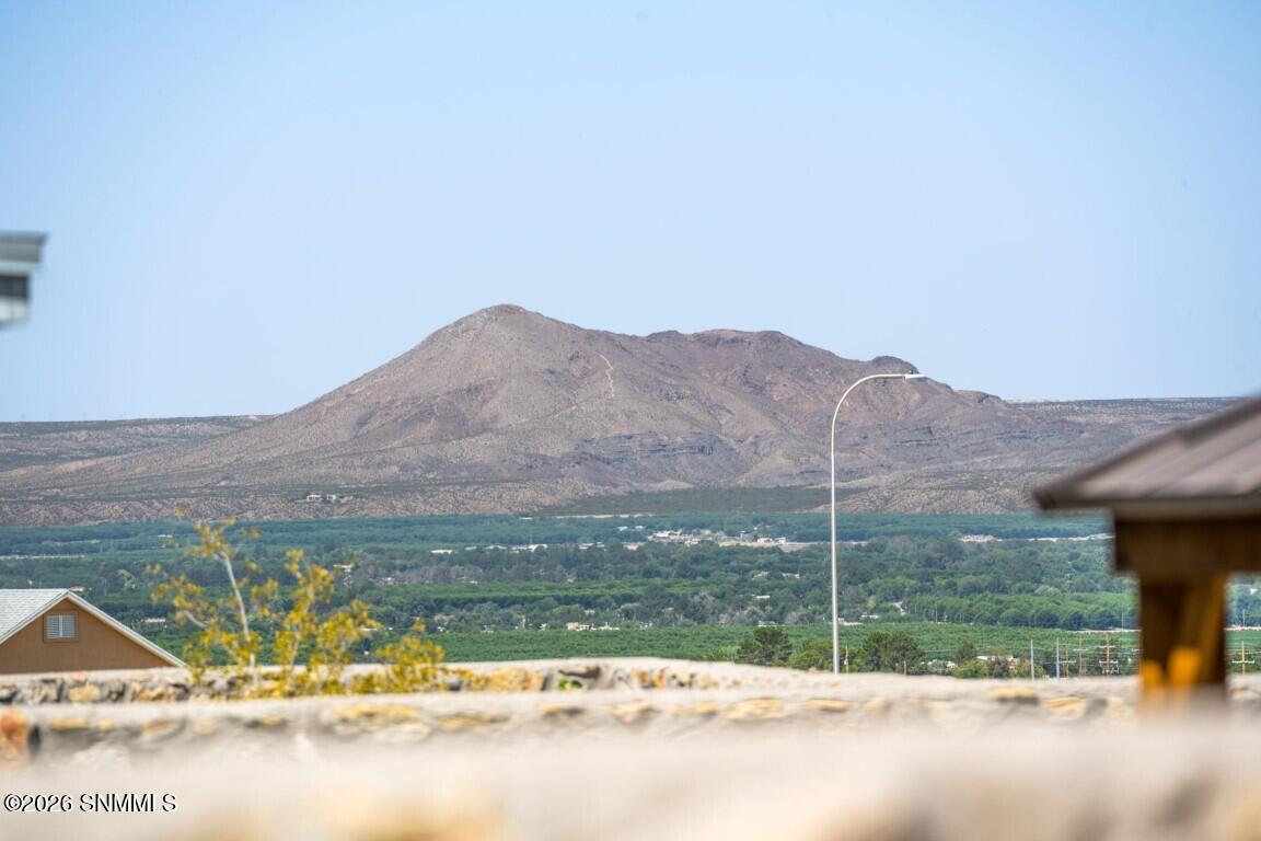 37-web-or-mls-Snappin Homes (Arabela4905