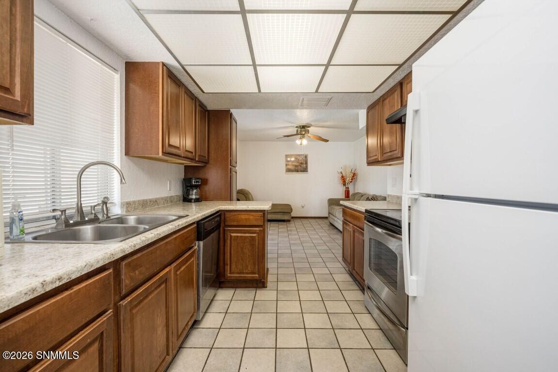 14-web-or-mls-Snappin Homes (Dyer3121)-1