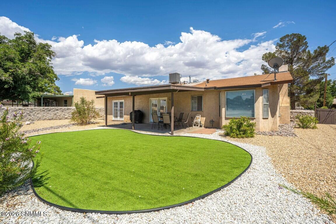 35-web-or-mls-Snappin Homes (Dyer3121)-3