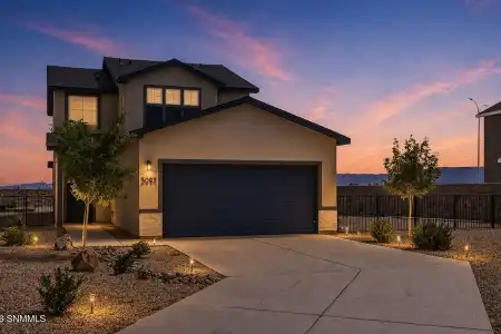 3097 San Jenaro Drive, Las Cruces, New Mexico 88012, 3 Bedrooms Bedrooms, ,2.5 BathroomsBathrooms,Residential,For Sale,San Jenaro,2602233