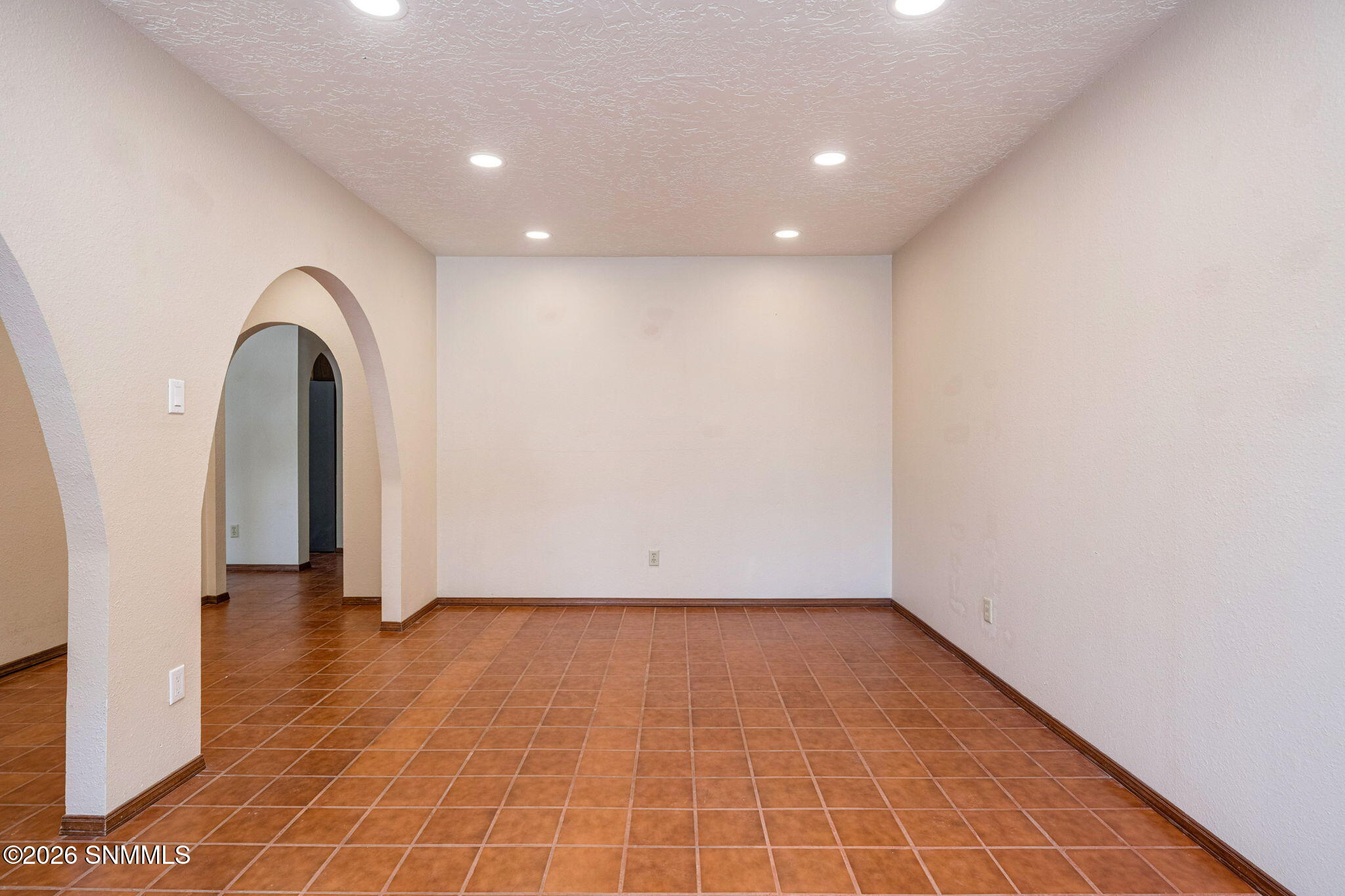 8-web-or-mls-Snappin Homes (Taylor651)-8