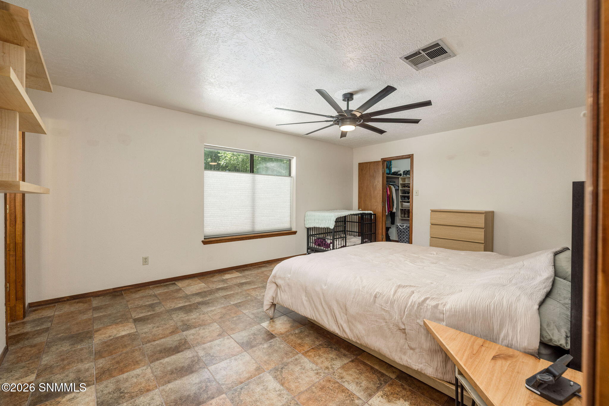 22-web-or-mls-Snappin Homes (Taylor651)-