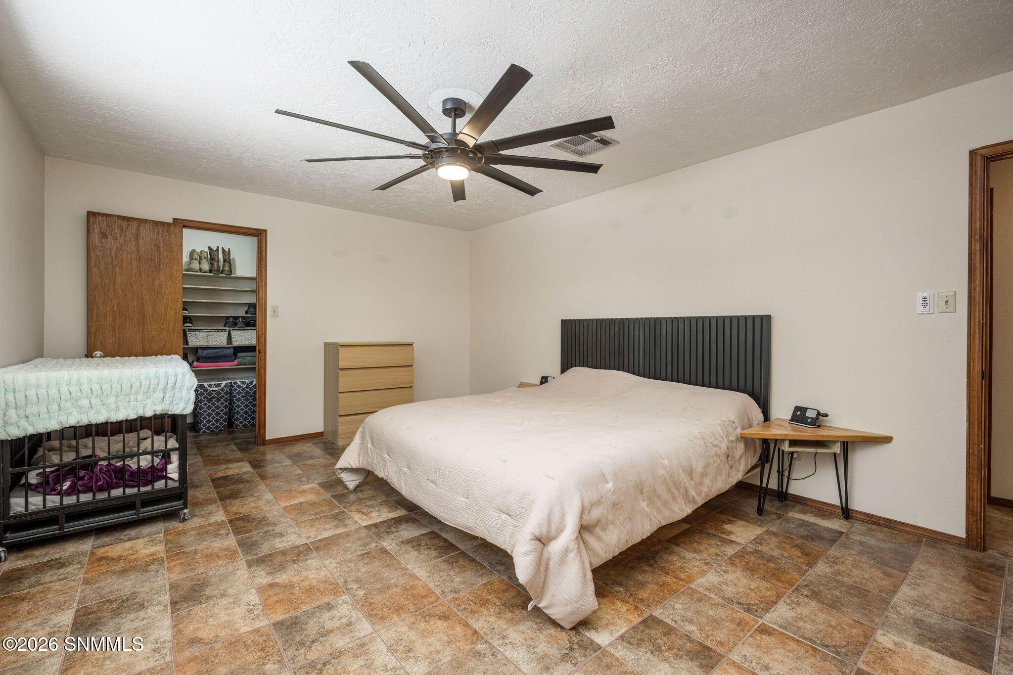 23-web-or-mls-Snappin Homes (Taylor651)-