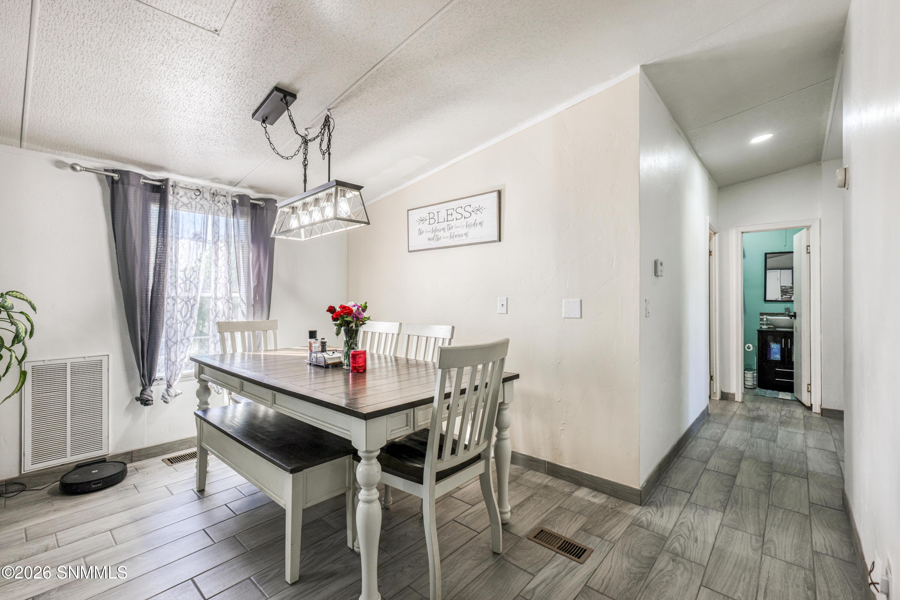 362A4392_HDR