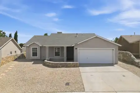 3694 Gem Street, Las Cruces, New Mexico 88012, 3 Bedrooms Bedrooms, ,2 BathroomsBathrooms,Residential,For Sale,Gem,2602259