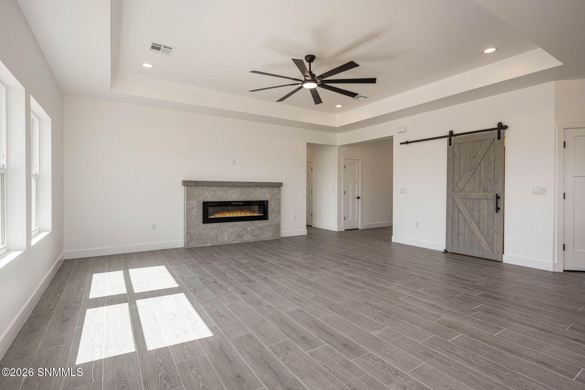 10-web-or-mls-Snappin Homes (Swan6542)-1