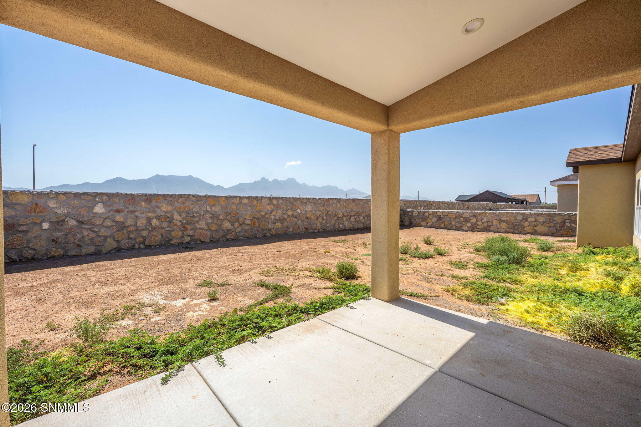 30-web-or-mls-Snappin Homes (Swan6542)-3