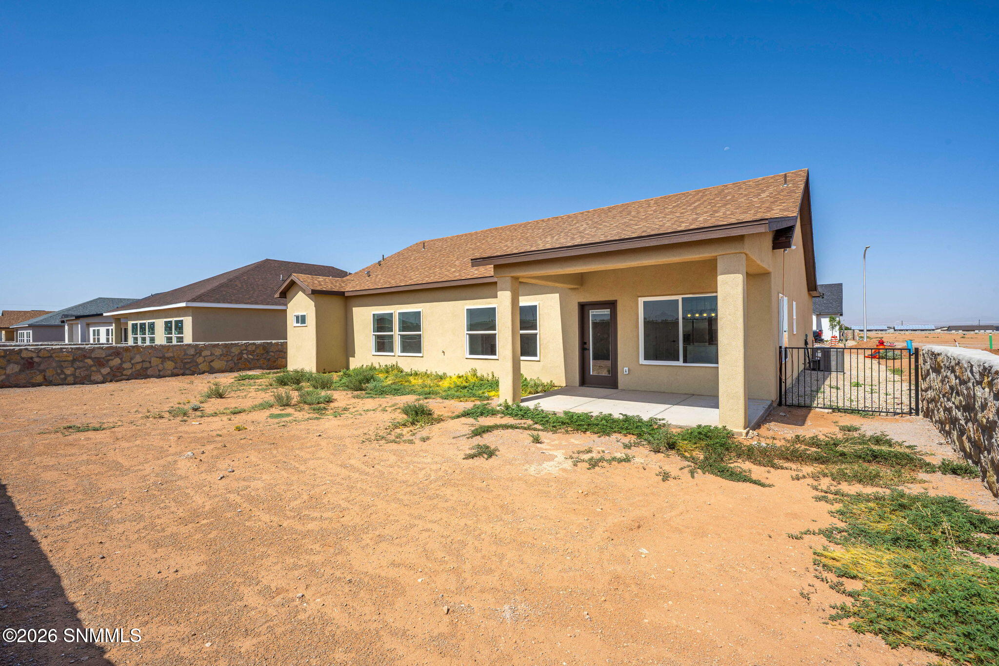 32-web-or-mls-Snappin Homes (Swan6542)-3