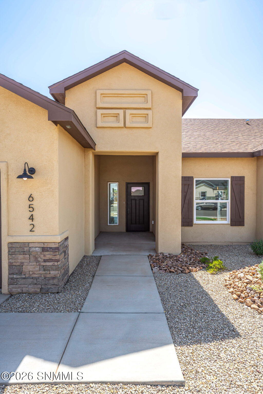 4-web-or-mls-Snappin Homes (Swan6542)-4