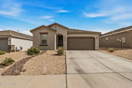 833 Via Glorieta, Sunland Park, New Mexico 88063, 4 Bedrooms Bedrooms, ,2 BathroomsBathrooms,Residential,For Sale,Via Glorieta,2602278