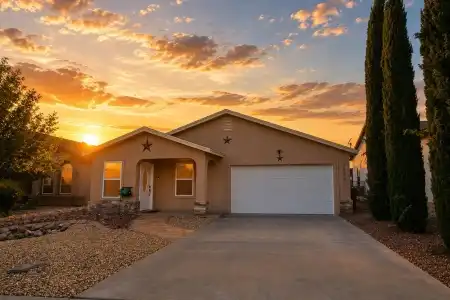 7533 Sierra Bella Place, Las Cruces, New Mexico 88012, 3 Bedrooms Bedrooms, ,2 BathroomsBathrooms,Residential,For Sale,Sierra Bella,2602281