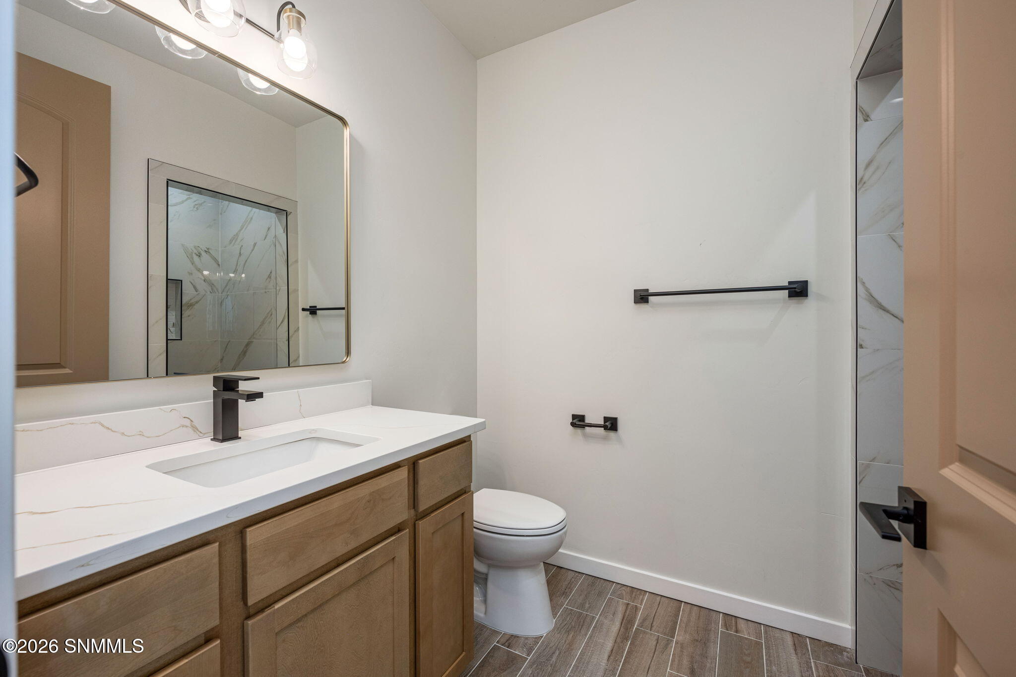 37-web-or-mls-Snappin Homes (Kuehne2850)