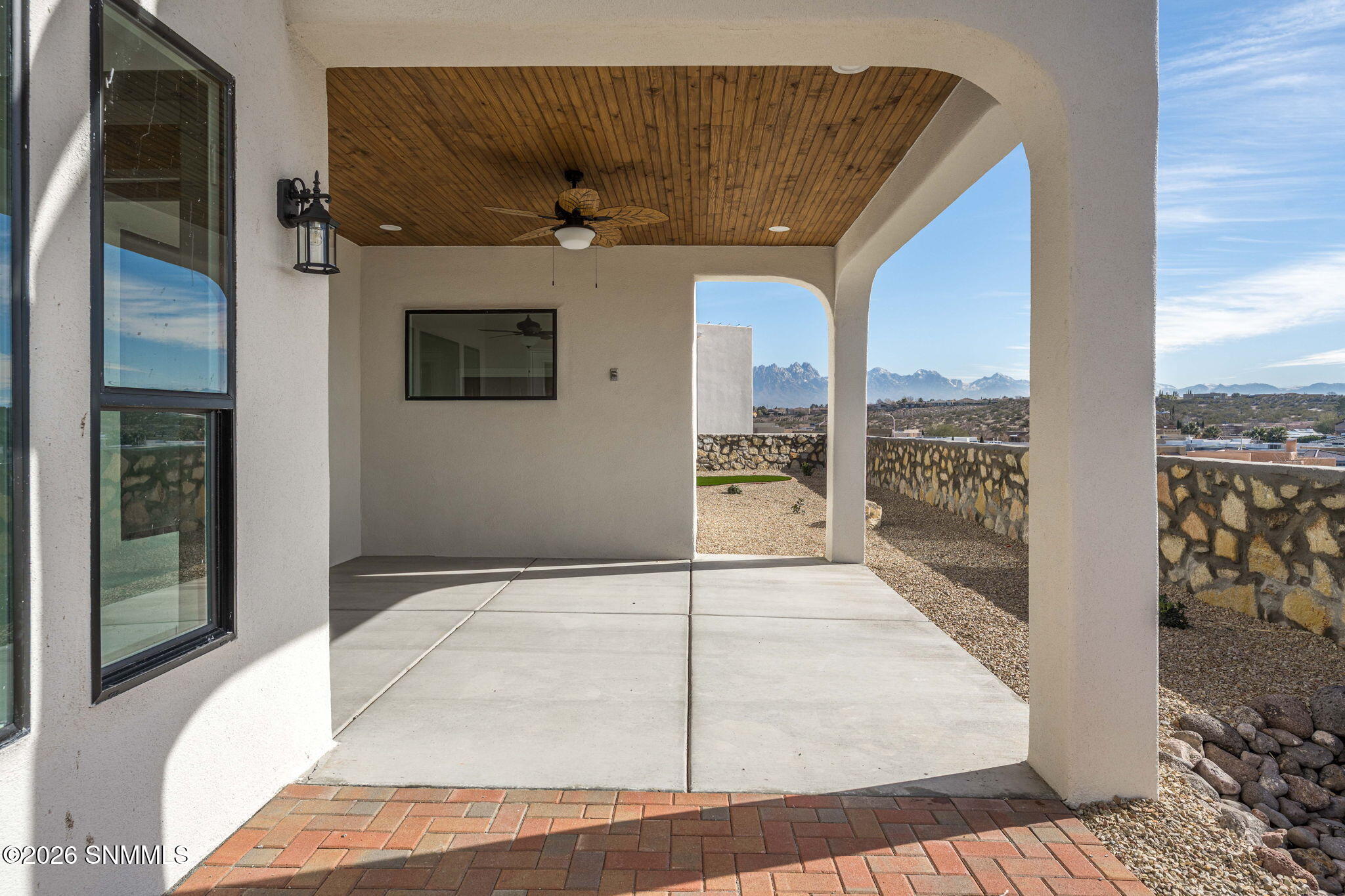 47-web-or-mls-Snappin Homes (Kuehne2850)
