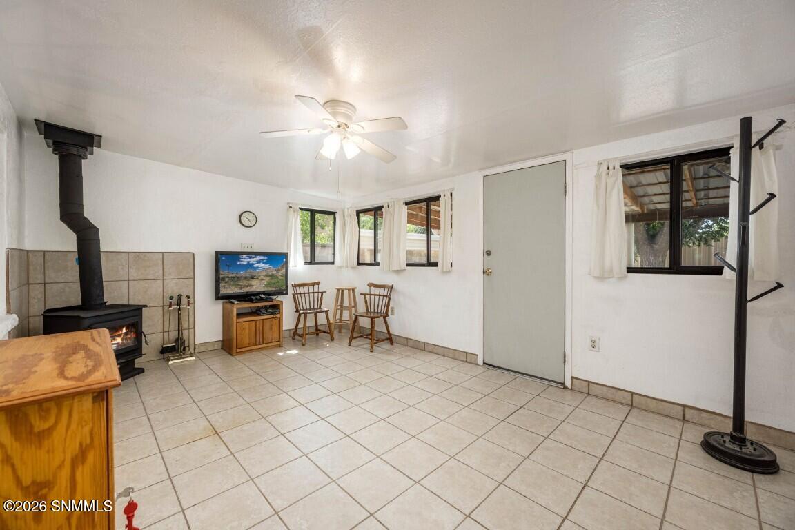 14-web-or-mls-Snappin Homes (Milton1320)