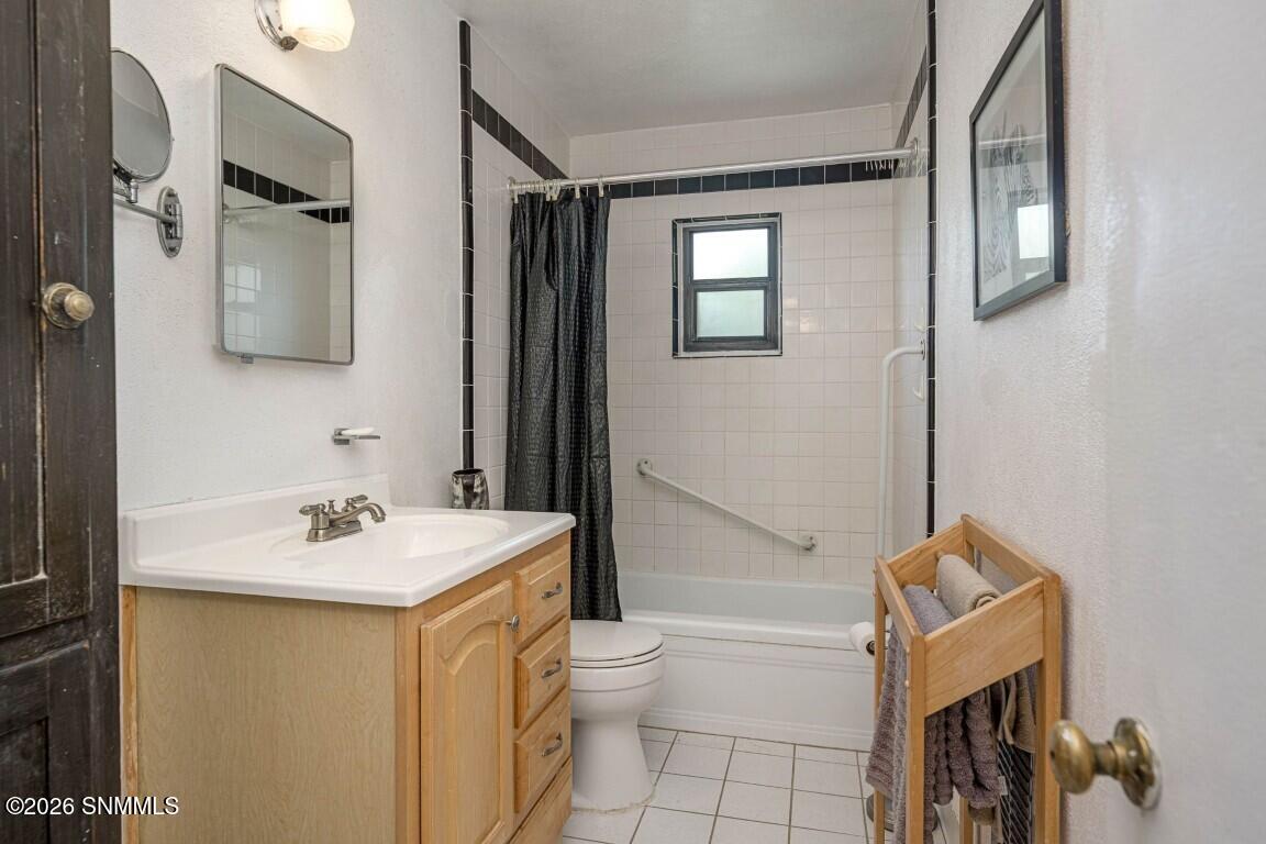 20-web-or-mls-Snappin Homes (Milton1320)