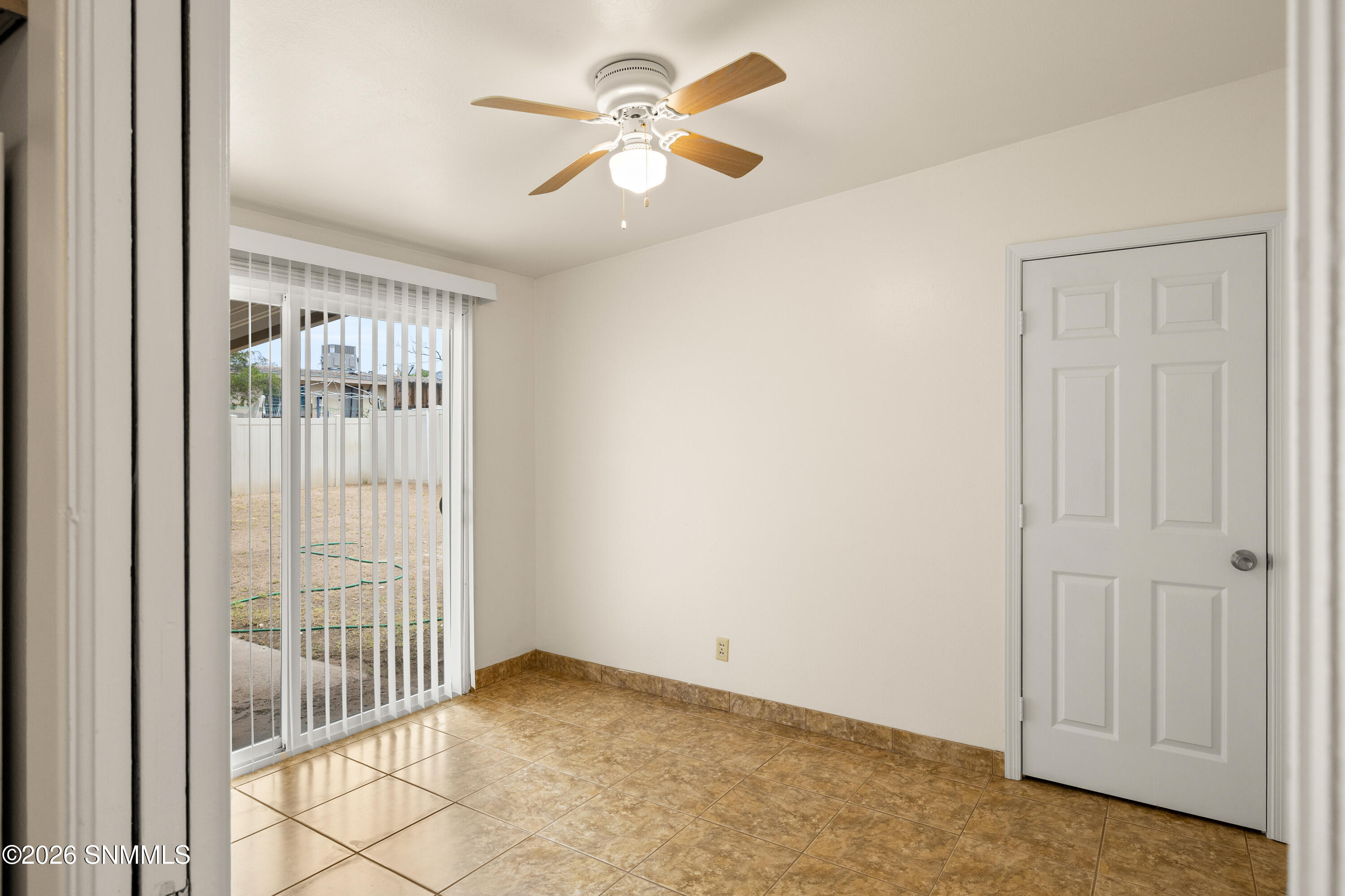 2117-Skyway-MLS-Camera-Guy-14