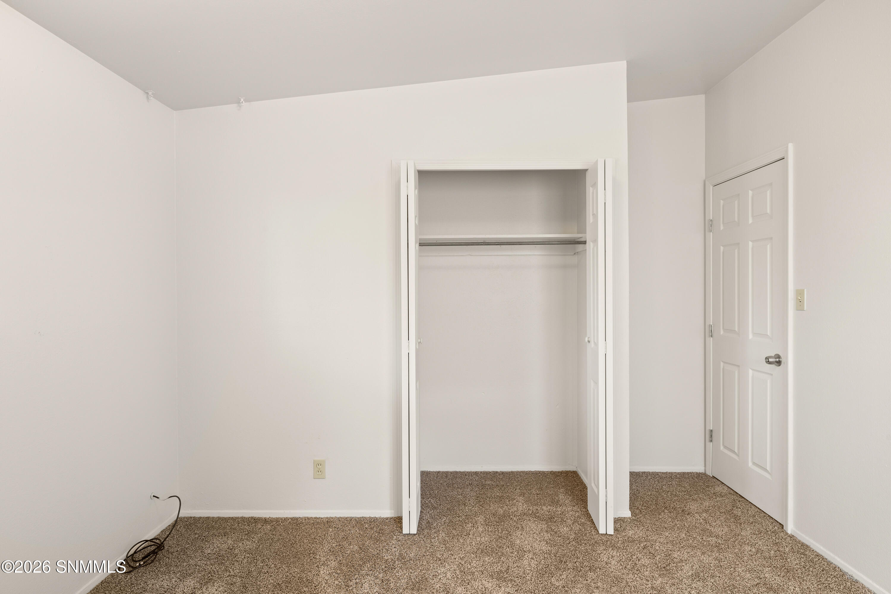 2117-Skyway-MLS-Camera-Guy-26