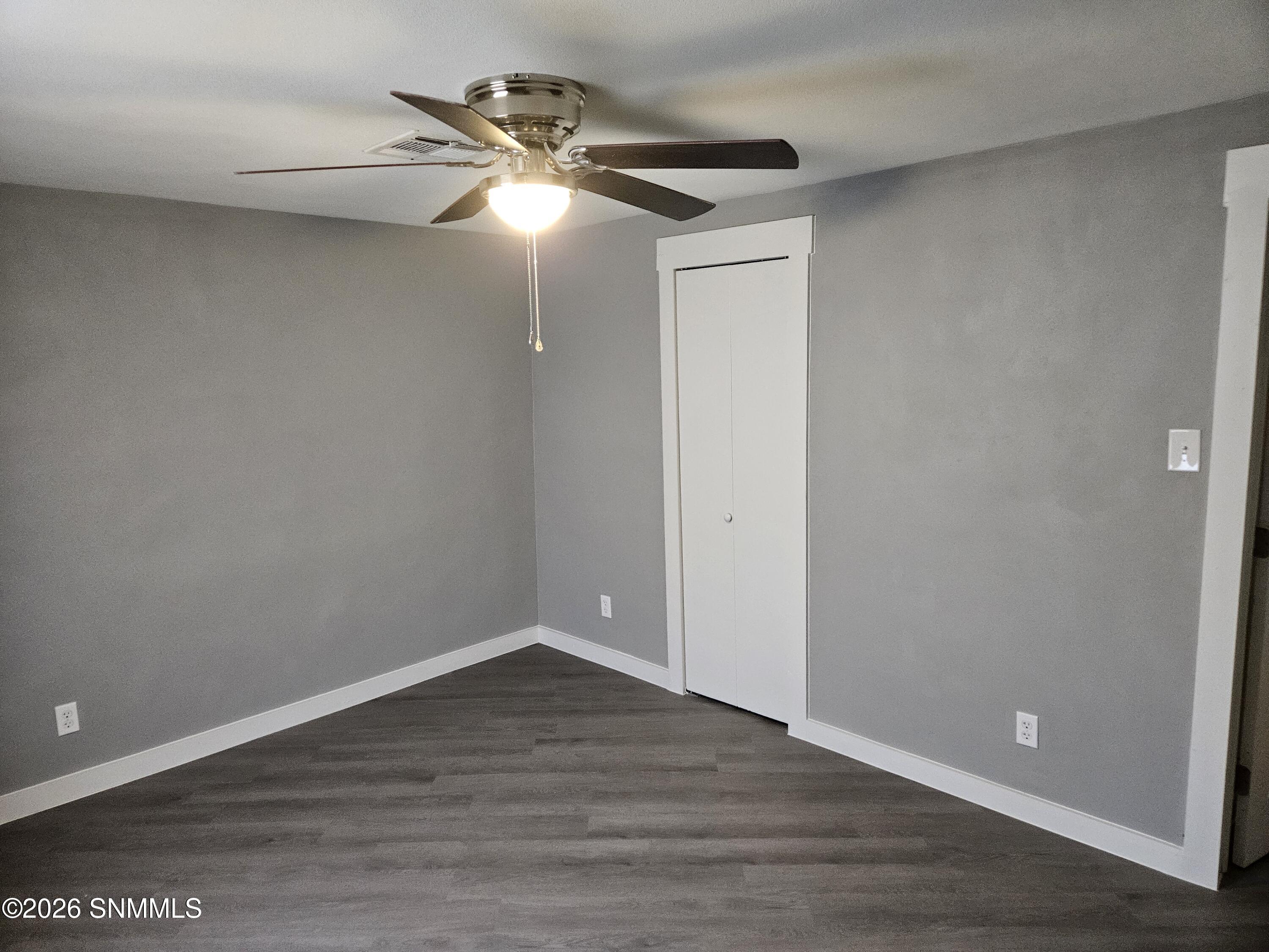 23-SecondBedroom